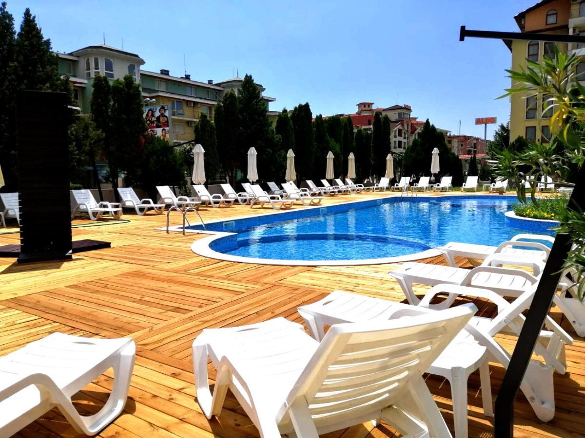 Hotel Pautalia 3*